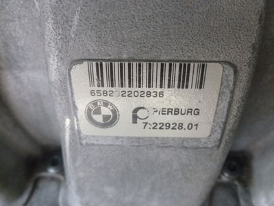 2003 BMW 745Li E65 / E66 - Intake Manifold6